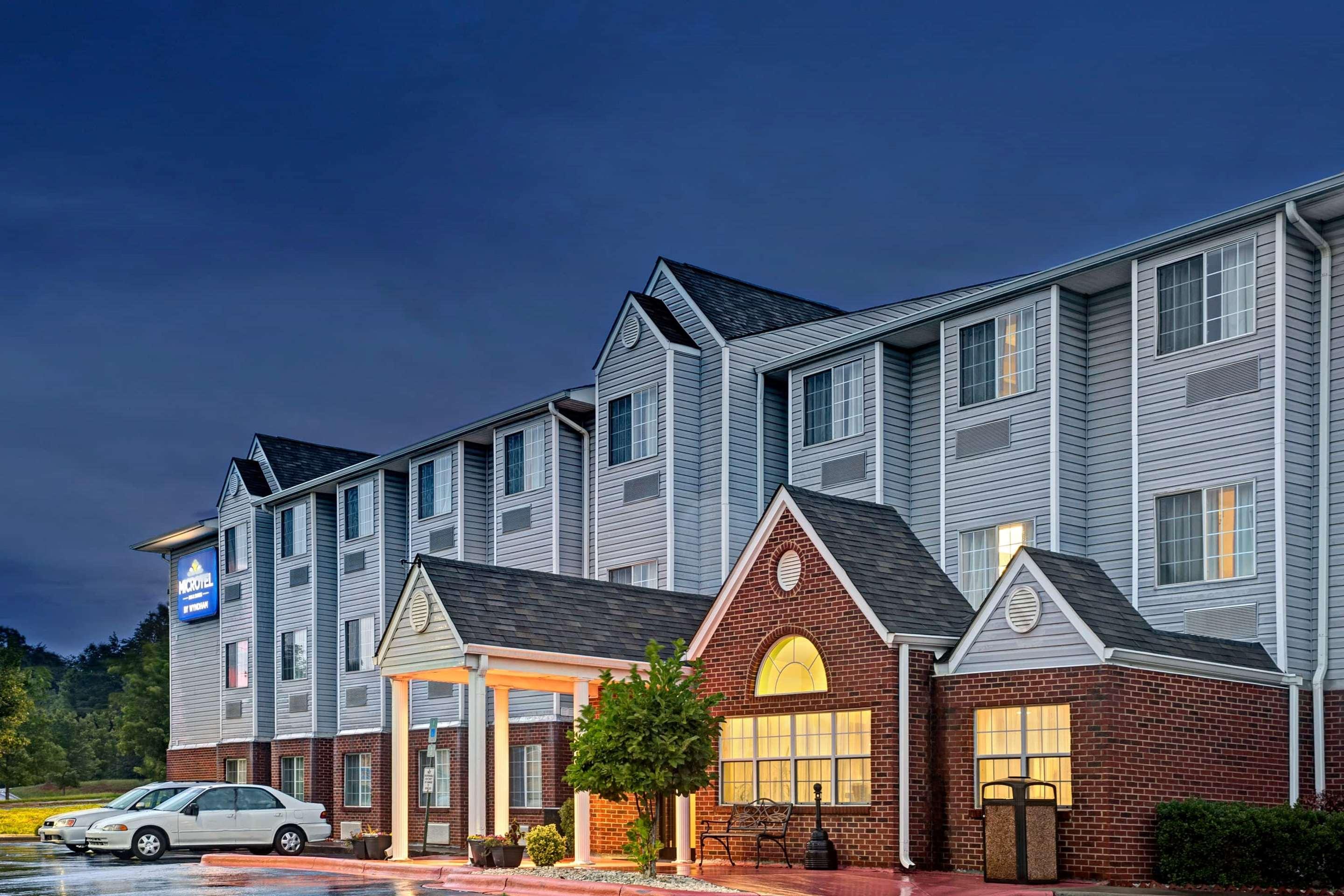 Microtel Inn Suites by Wyndham Statesville in Statesville the